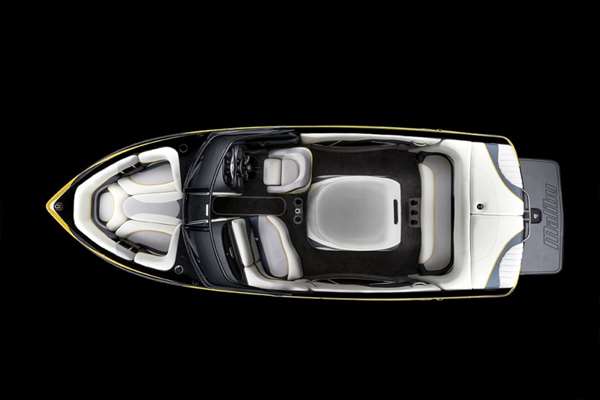 Response-TXi_studio_top_lowres