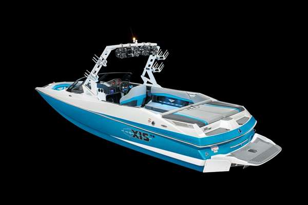 2016-Axis_A24_studio-REAR_lowres