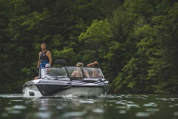 2019-Malibu-TXi-TGas-Getting-Ready