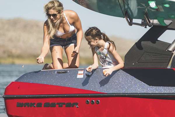 2019_Malibu_21MLX_Fishing_Really