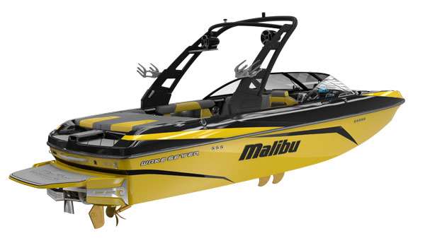 2019_Malibu_21VLX_Rear_Starboard_View
