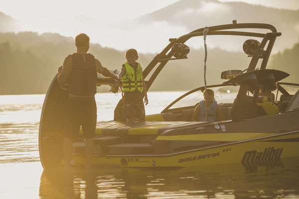 2019_Malibu_21VLX_Those_Special_Moments